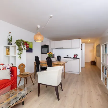 Tinus - 3 Min Walk To Lift * Σεντ Μόριτζ