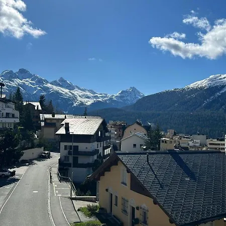Lägenhet Tinus - 3 Min Walk To Lift St. Moritz